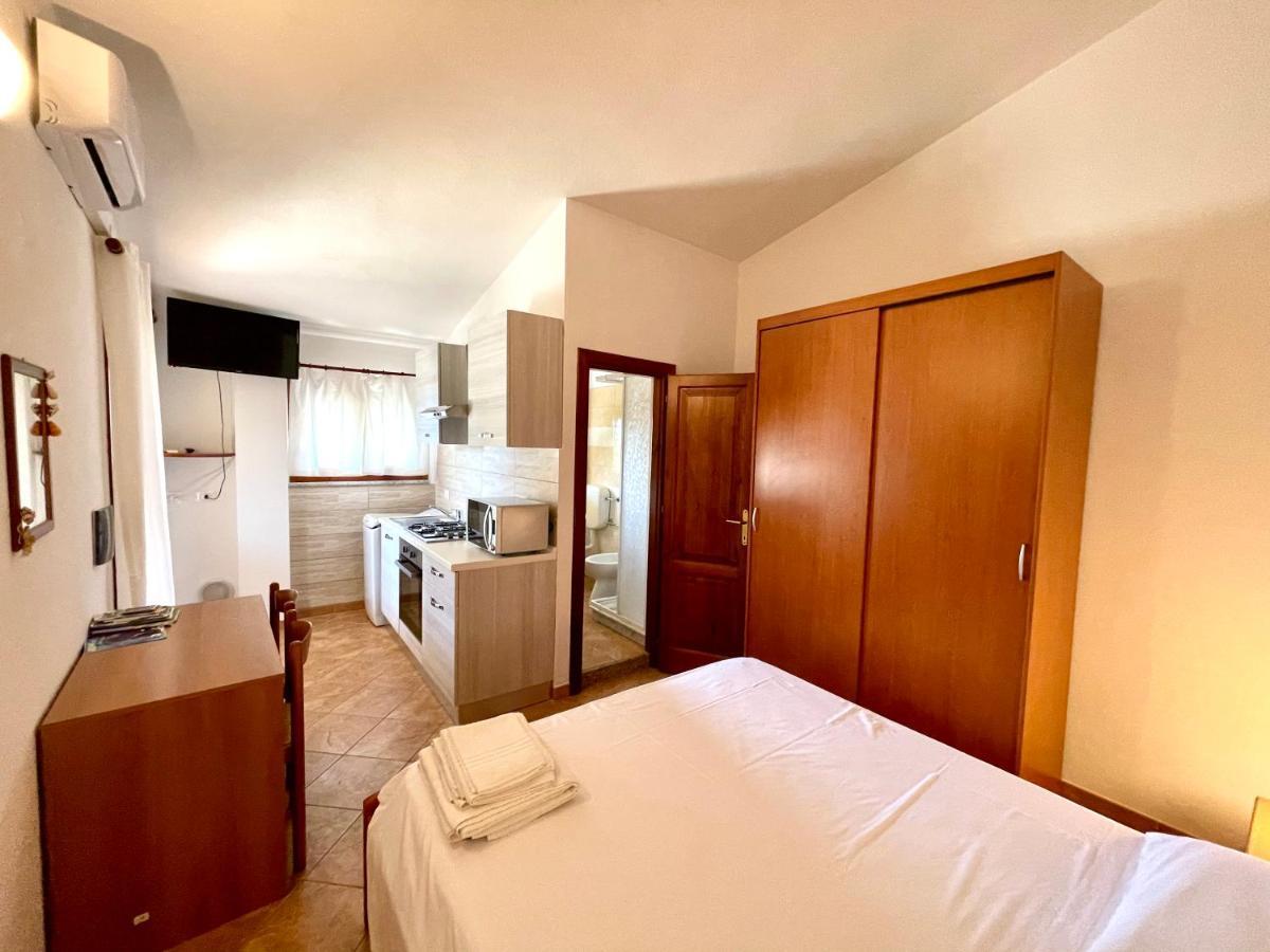 Monolocale Italia Apartment Tergu Ngoại thất bức ảnh
